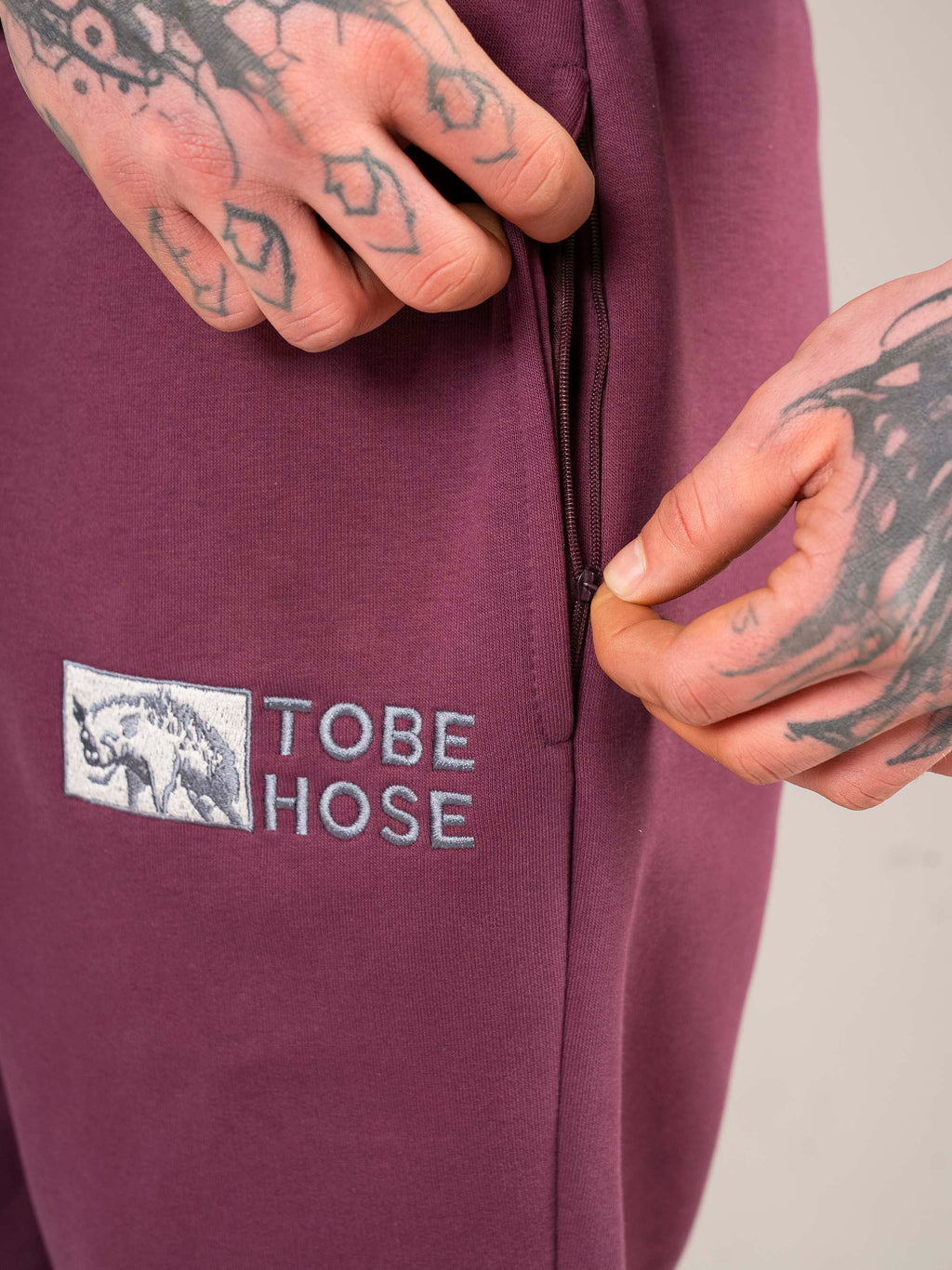 Tobe Hose | Herren - Pflaume - mit Bund